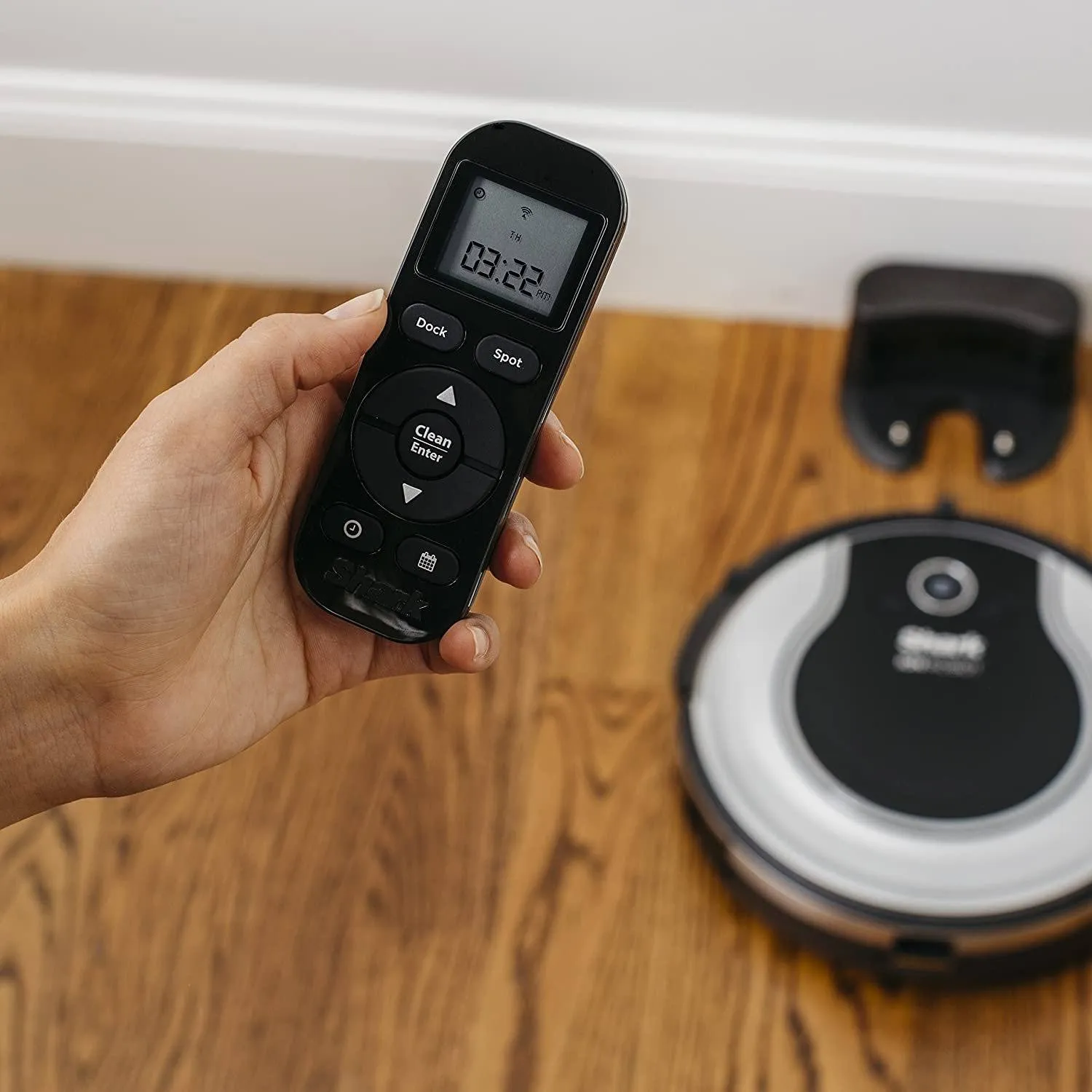 Shark ION Robot Vacuum with Optional Scheduled Cleaning RV720 (Refurbished)